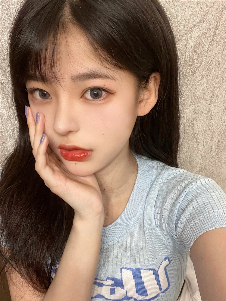 蓝衣服2.jpg